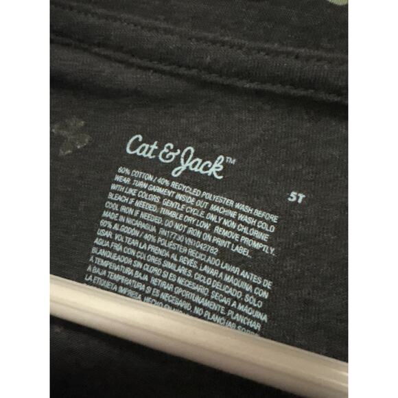 Cat & Jack top size 5T - Picture 3 of 3